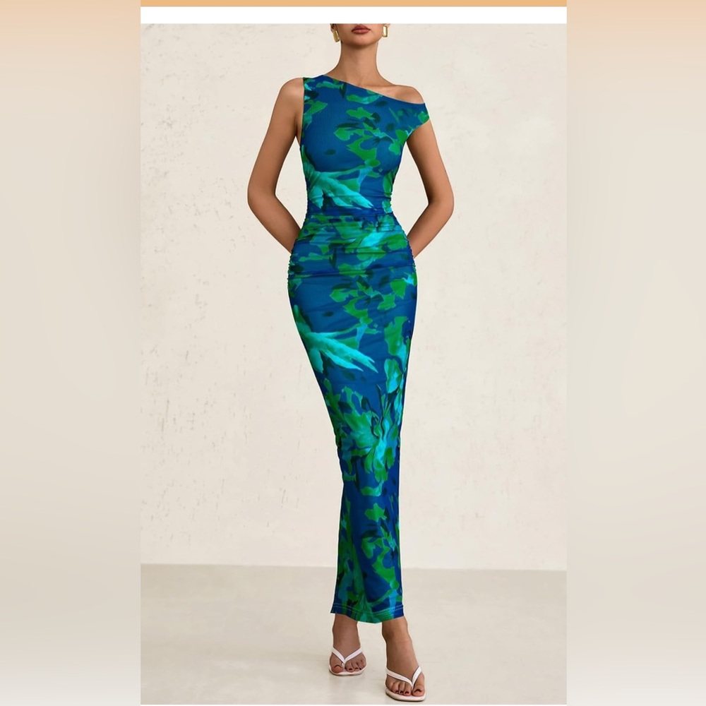 Elegant Blue Floral Maxi Dress